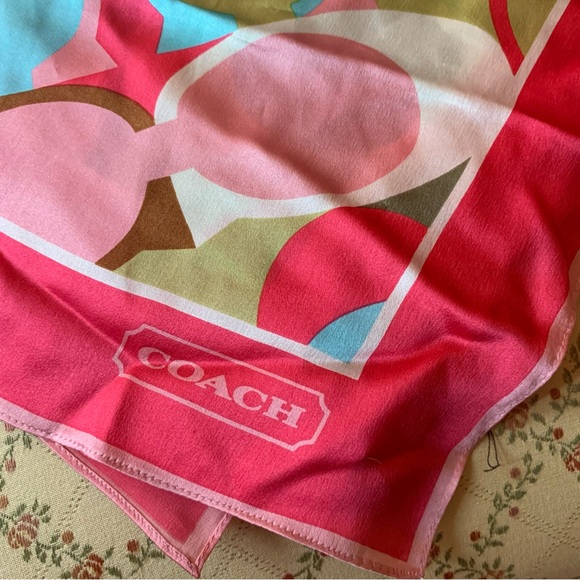 COACH geometric logo print square scarf with pink border - Picture 3 of 4